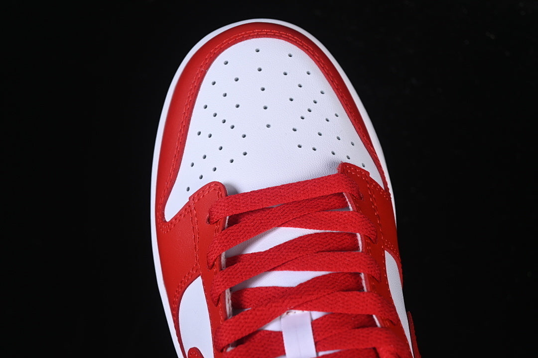 Nike Dunk Low “University Red”