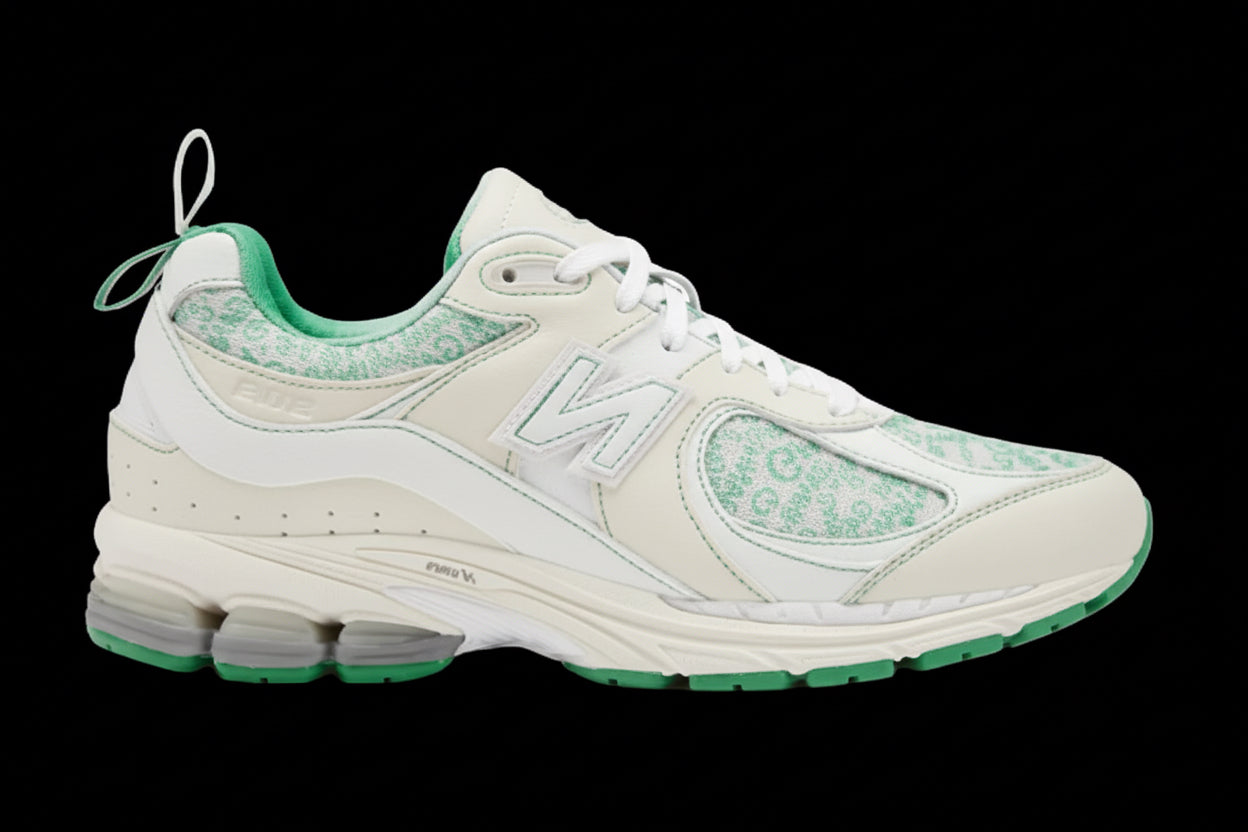 New Balance 1906R “White / Green Paisley”