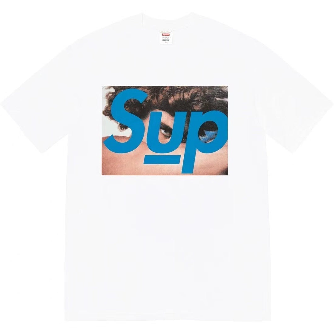 T-SHIRT SUPREME